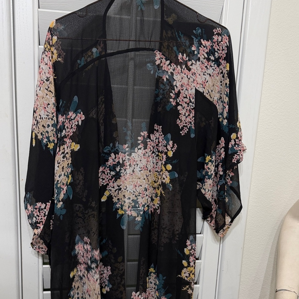 Maurices black floral long kimono swimsuit cover-up duster - Picture 10 of 10
